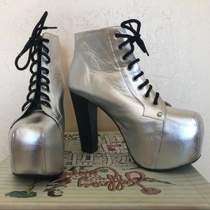 Silver Jeffrey Campbell Lita 8.5 black laces